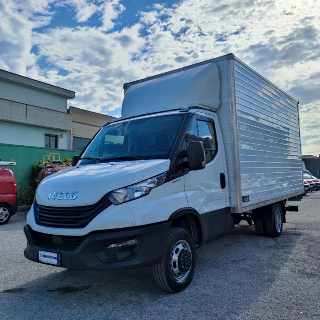 IVECO DAILY 35C14 BOX CON SPONDA POSTERIORE 3 PTI-2024