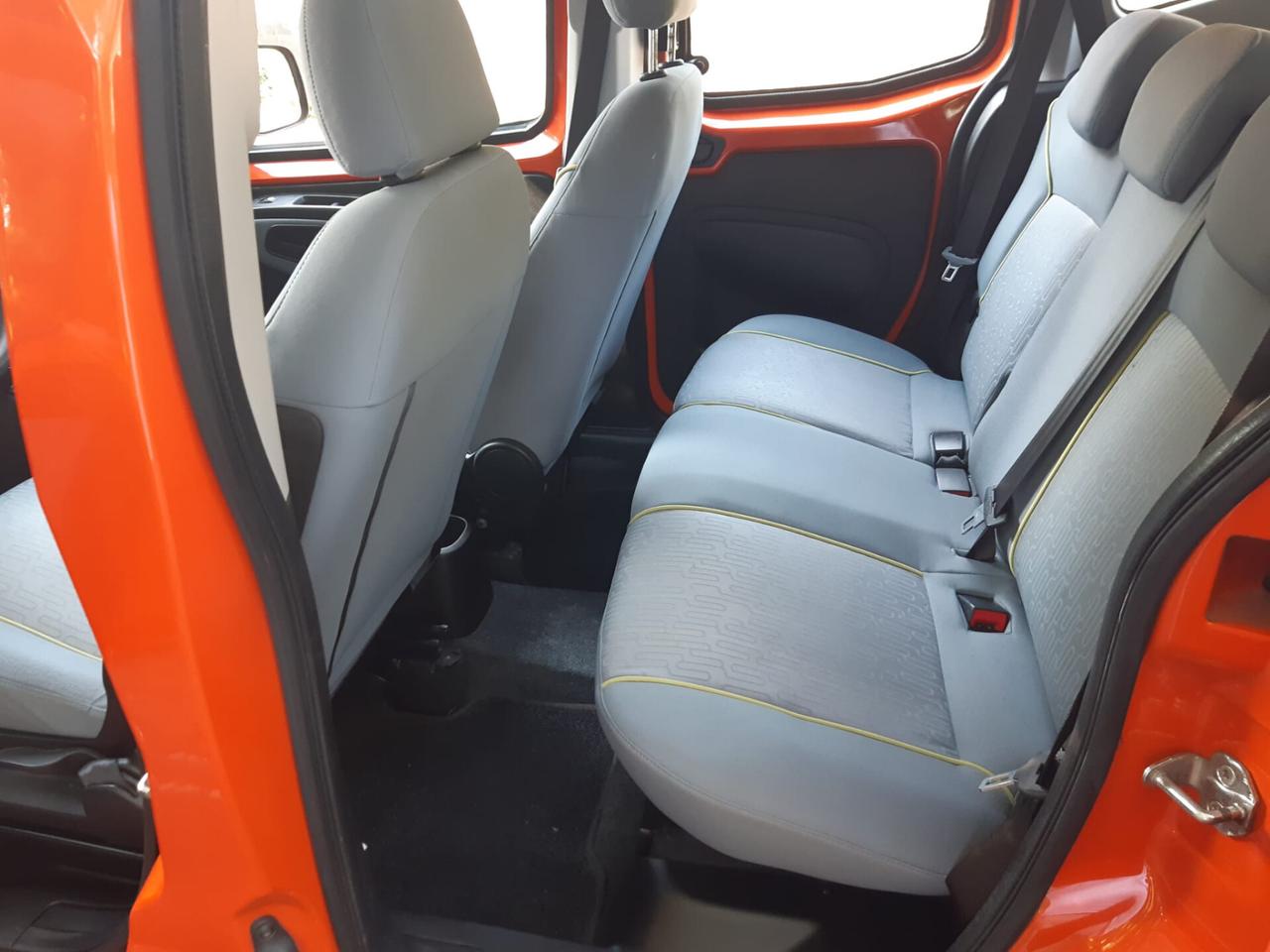 Peugeot Bipper Tepee 1.3 HDi 75 FAP Outdoor