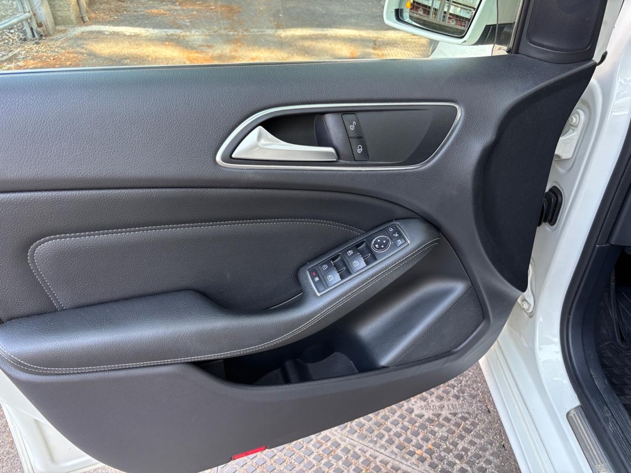 Mercedes-benz B 180 d Automatic Premium