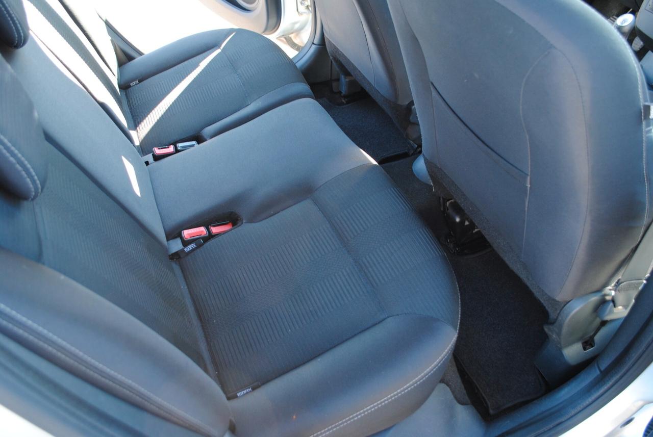 RENAULT CLIO 1.2 75 CV