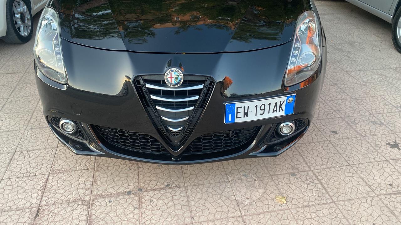 Alfa Romeo Giulietta 1.6 JTDm-2 105 CV Distinctive