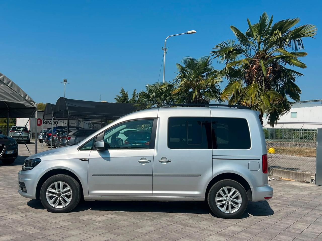 Volkswagen Caddy Pianale Ribassato 2.0 TDI 102 CV Trendline