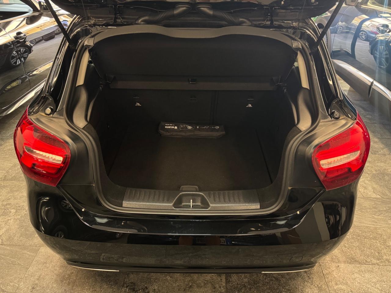Mercedes-benz A 180 d Automatic Sport