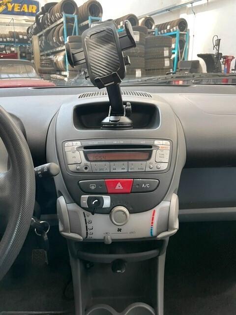 Toyota Aygo 1.0 12V VVT-i 5 porte Sol Tagliandatissima Garanzia 12M!!!!