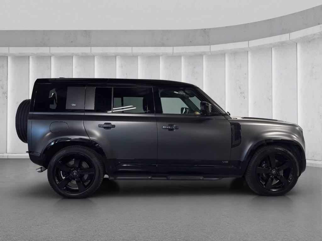 LAND ROVER Defender (2019) LAND ROVER 110 5.0 V8 525 CV AWD Auto del 2023