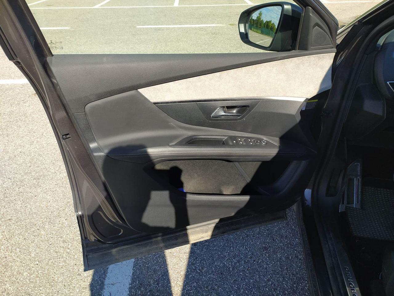Peugeot 3008 GT 1.5 Blue HDI 130 #6404