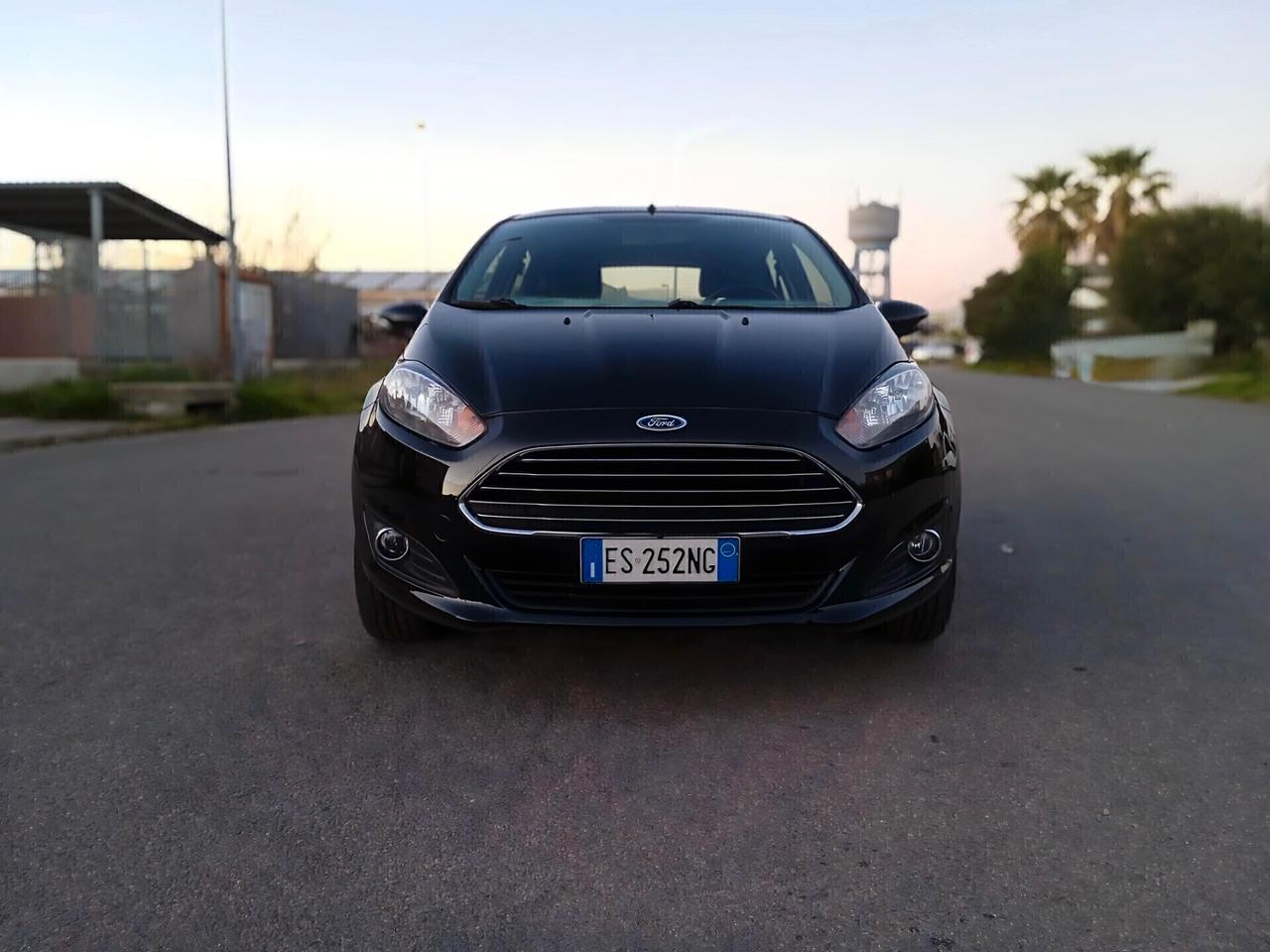 Ford Fiesta 1.5 TDCi 75CV 5 porte