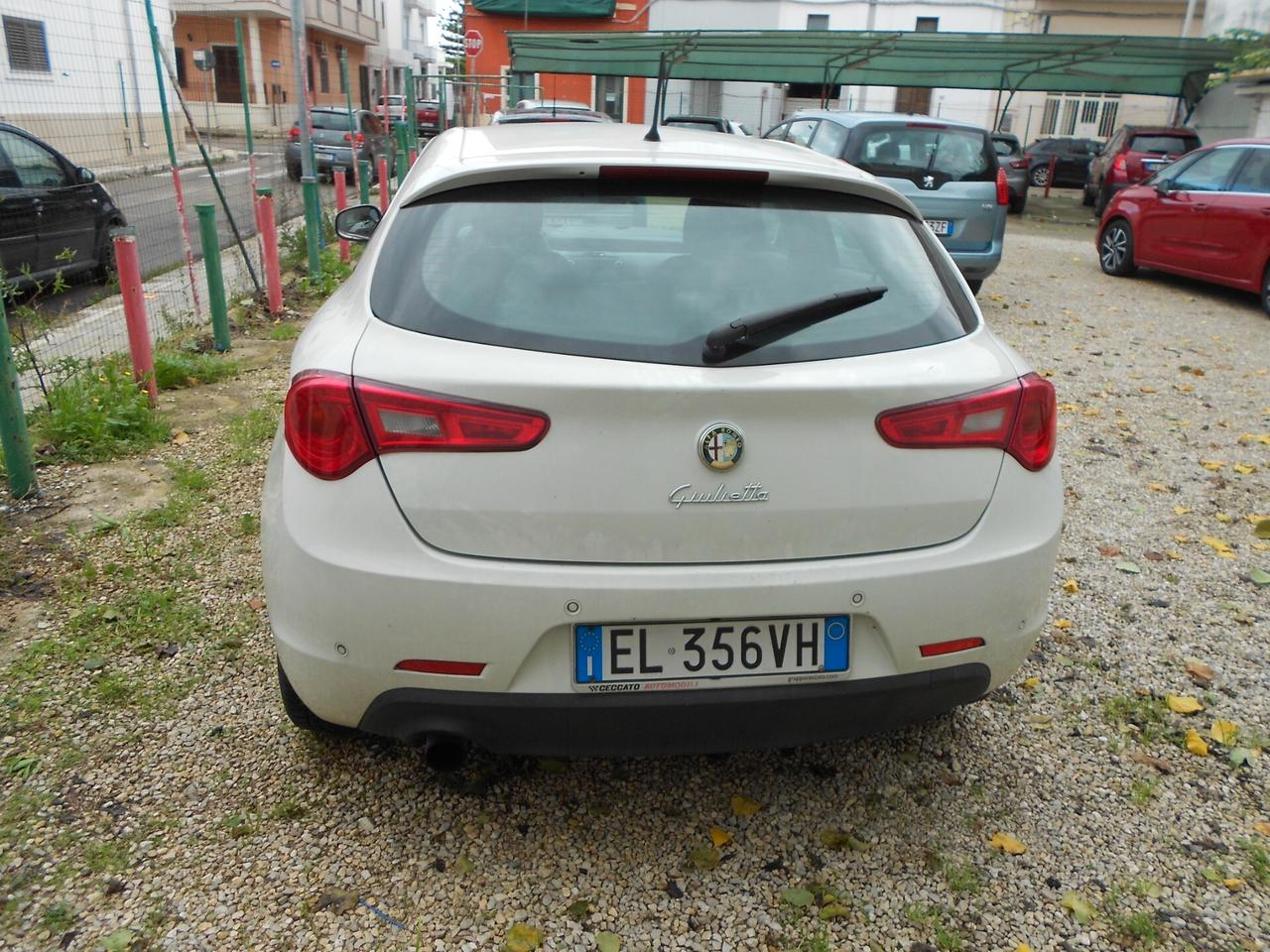 Alfa Romeo Giulietta 1.6 JTDm-2 105 CV Distinctive