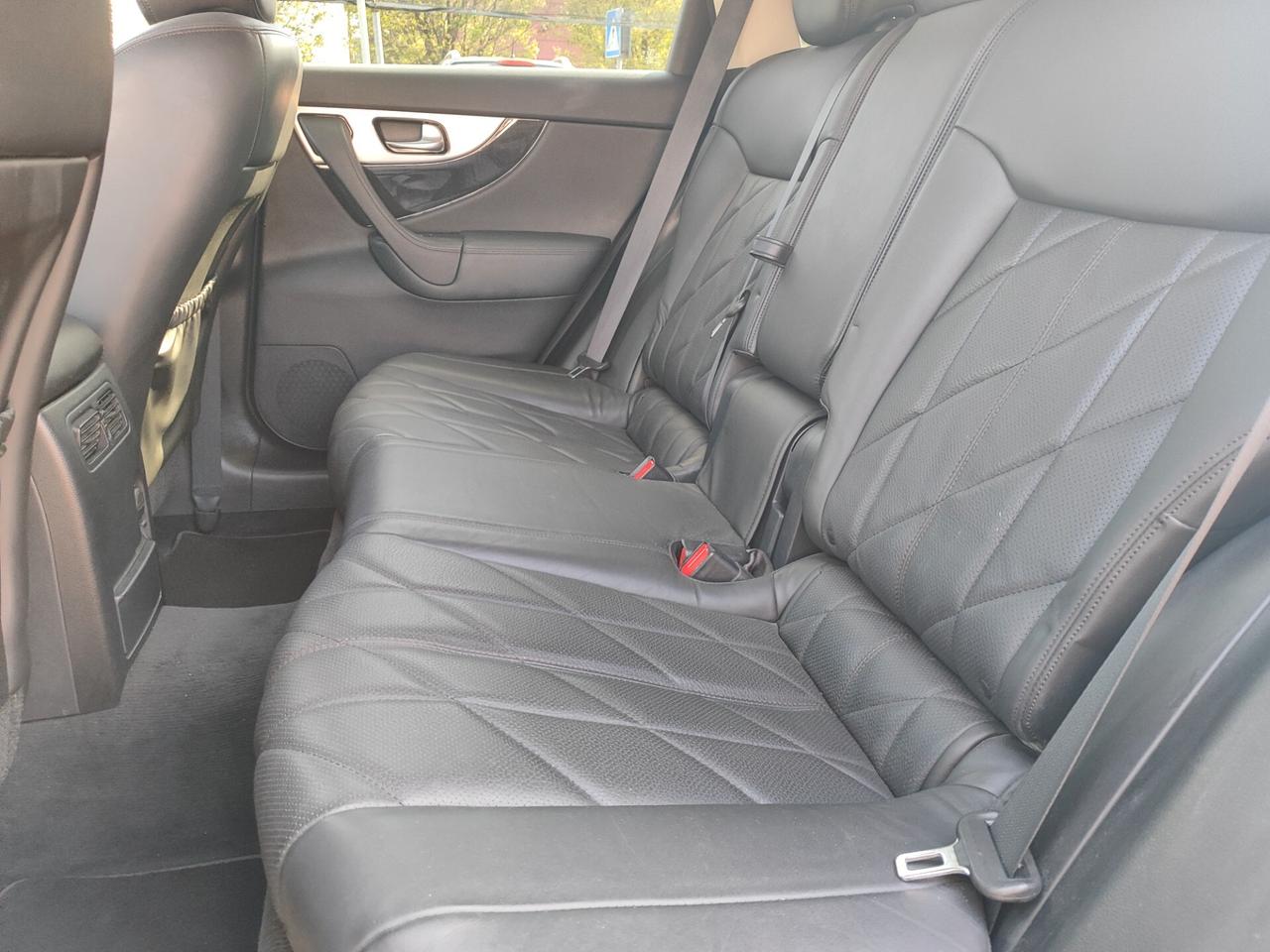 Infiniti FX FX30d S Premium