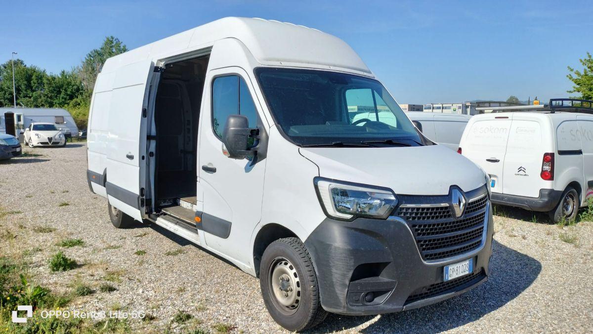 RENAULT master T35 2.3 L4H3 IVA COMPRESA