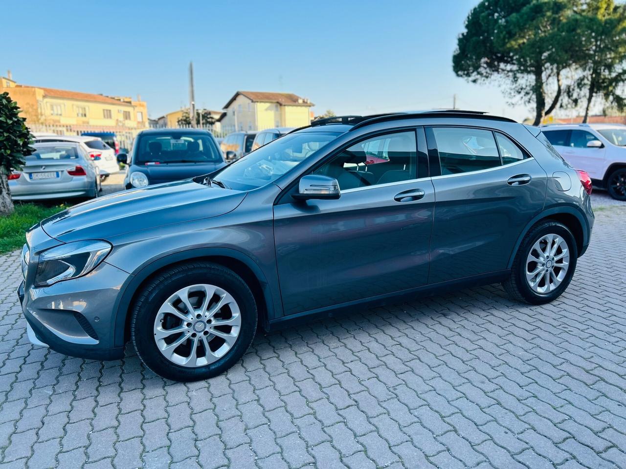 Mercedes-benz GLA 200 d Premium