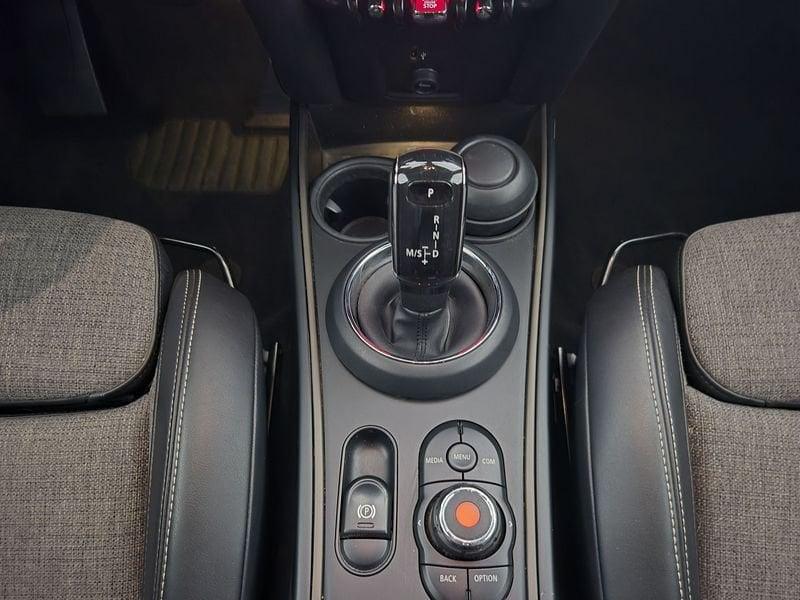 MINI Mini Countryman F60 2017 Diese Mini Countryman 2.0 Cooper D Boost all4 auto my18
