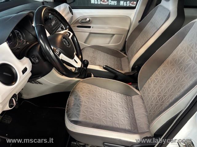 VOLKSWAGEN 1.0 75 CV 5p. high up!