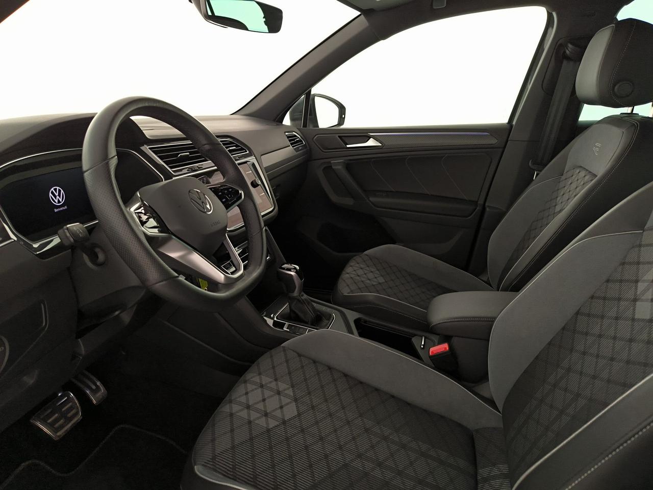 Volkswagen Tiguan 2.0 tdi r-line 150cv dsg