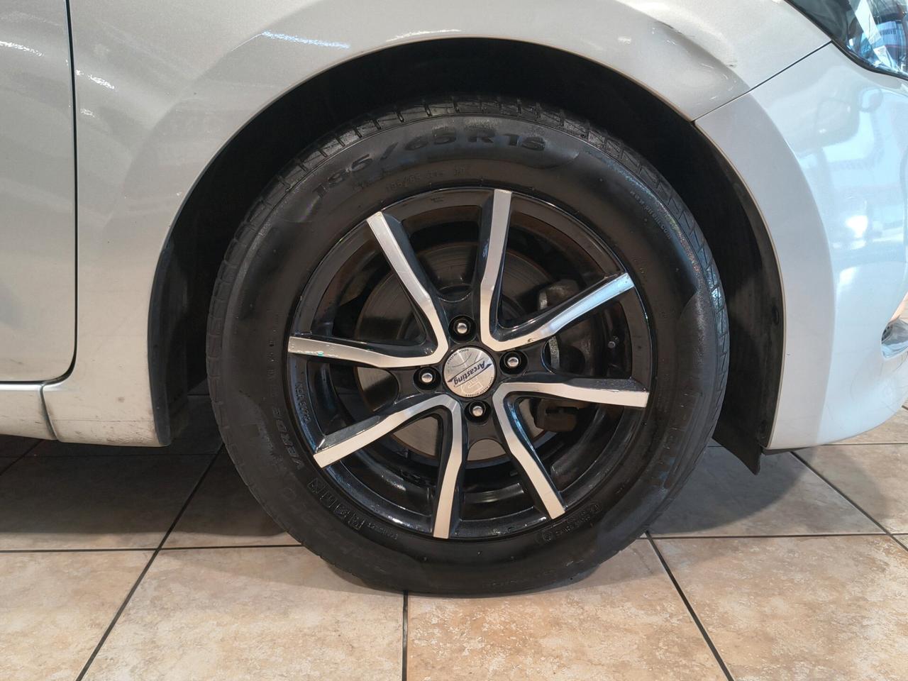 Hyundai i20 1.1 CRDi 12V 5 porte Style