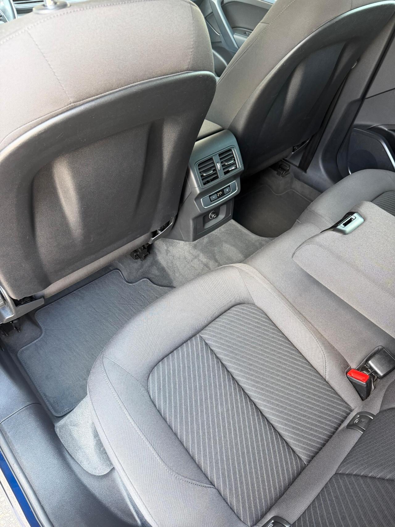 Audi Q5 30 TDI S tronic Sport FARI MATRIX