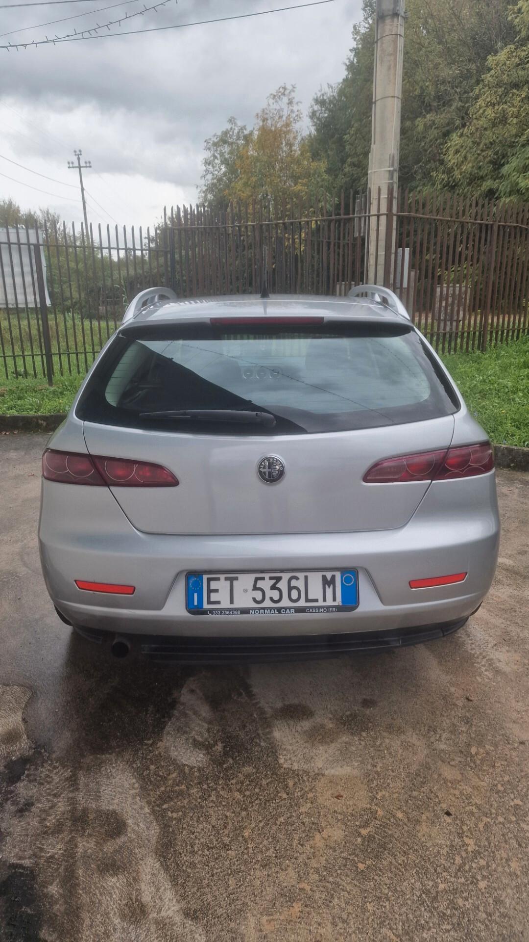 Alfa Romeo 159 1.9 JTDm Sportwagon Distinctive