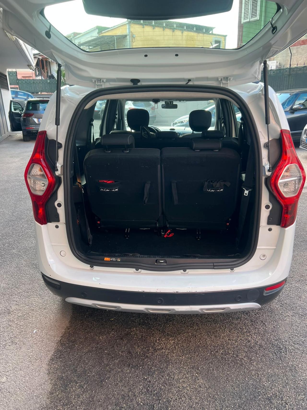 Dacia Lodgy SW STEPWAY 7 POSTI