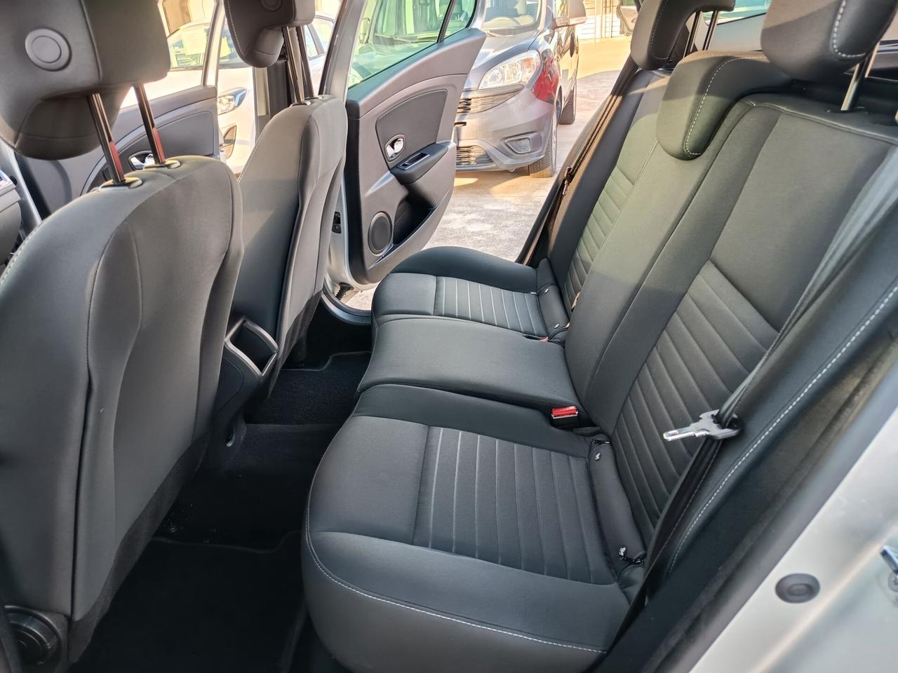 Renault Megane Mégane 1.5 dCi 110CV Start&Stop ESM SporTour Limited