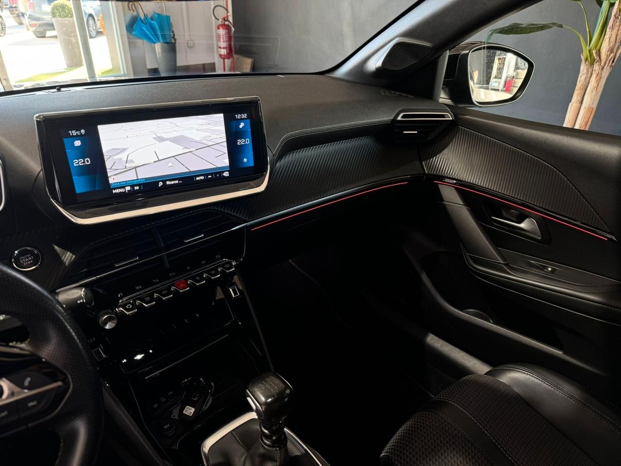 Peugeot 208 BlueHDi 100cv GT Line