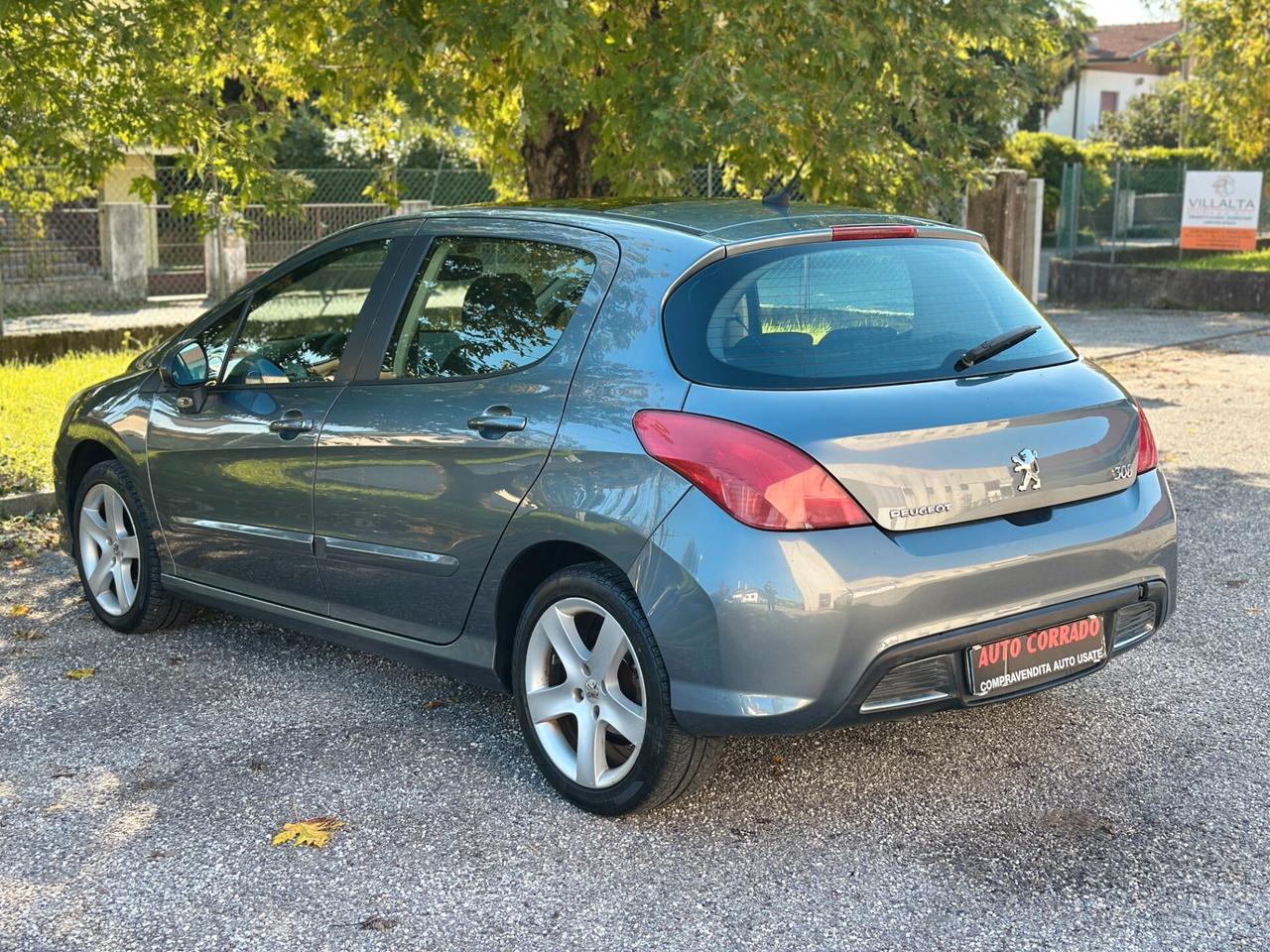 Peugeot 308 1.6 HDi 110CV 5p. Ciel Féline 2008