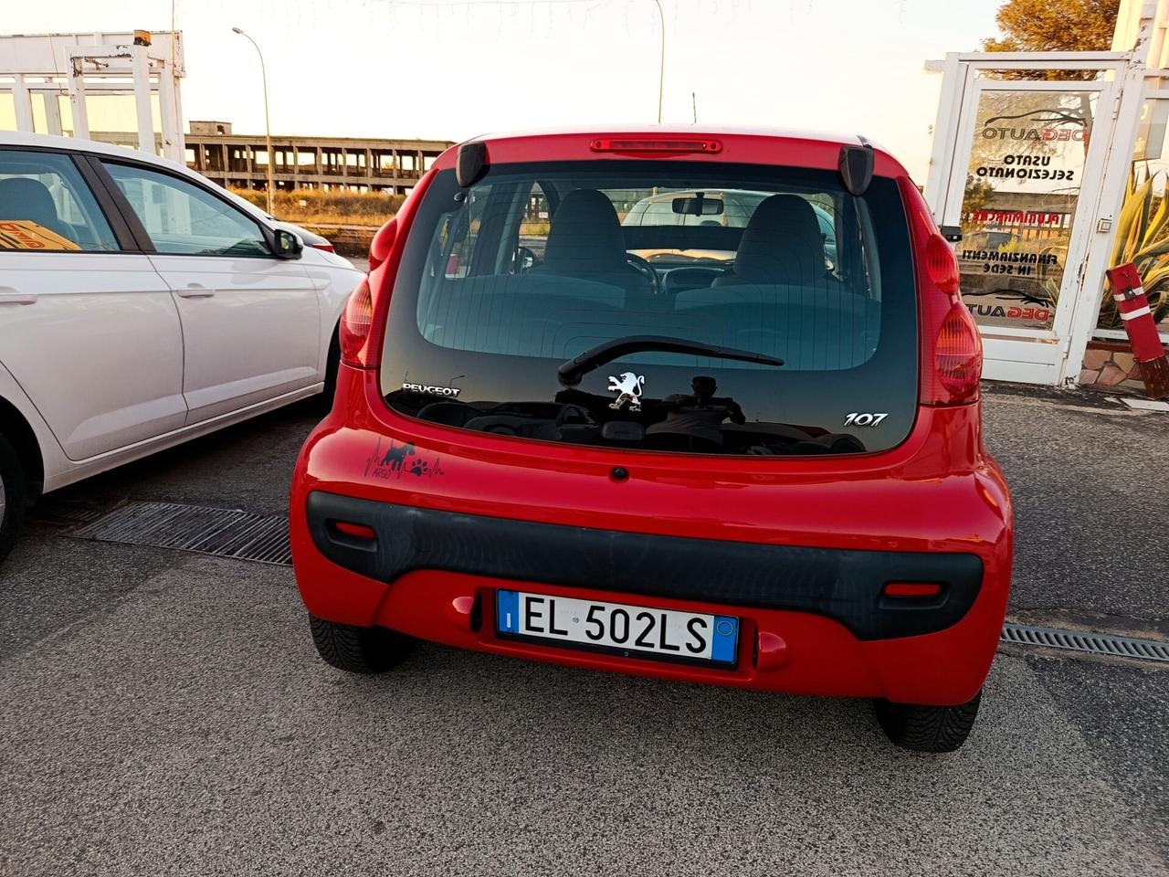 Peugeot 107 1.0 68CV 5p. Urban Move 2012