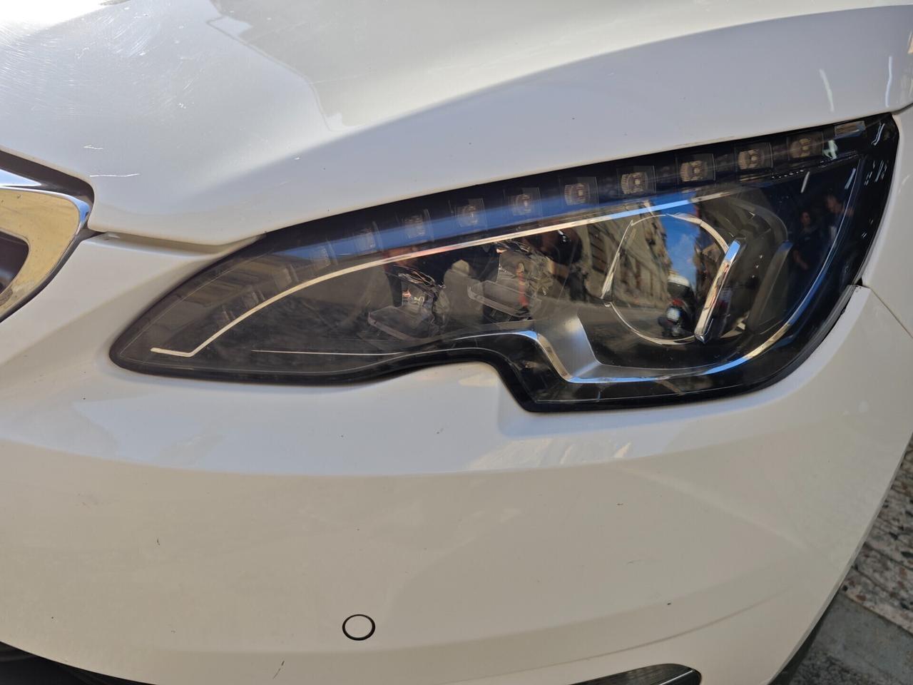 Peugeot 308 BlueHDi 120 S&S Allure