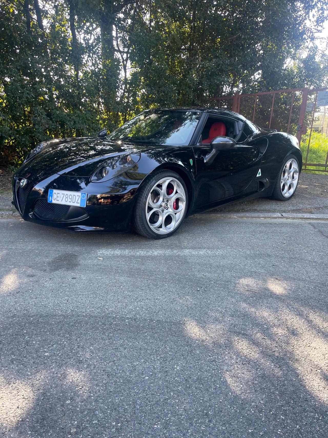 Alfa Romeo 4C 1750 TBi