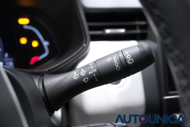 RENAULT Clio TCE 90 CV 5 PORTE TECHNO NEOPATENTATI