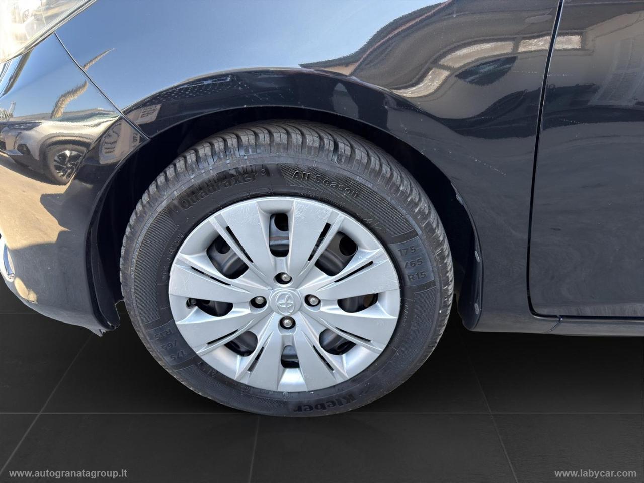 TOYOTA Yaris 1.0 5p. Lounge SOLI 138.000 KM !!!