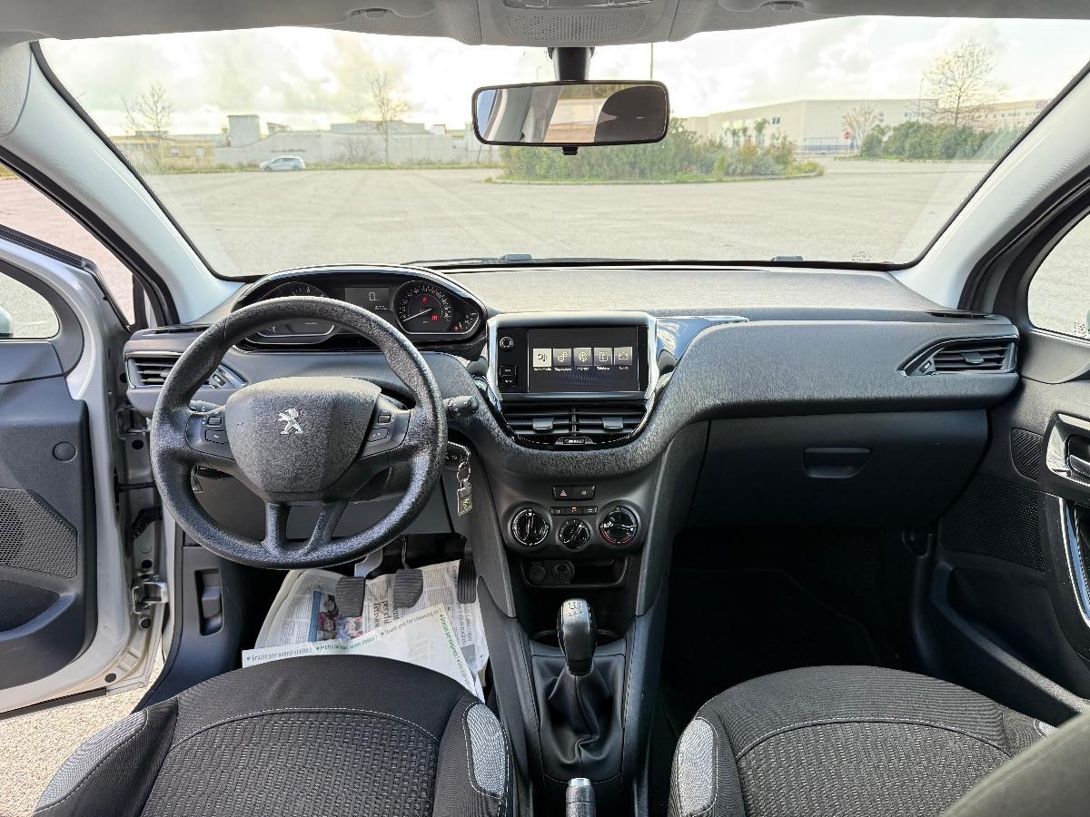 PEUGEOT - 208 - BlueHDi 75 S&S 5p. Active