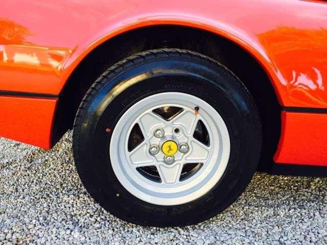 Ferrari 308 GTS CARBURATORI PARI AL NUOVO