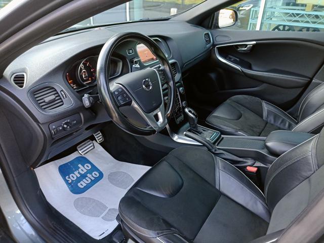 VOLVO V40 D2 Geartronic R-design