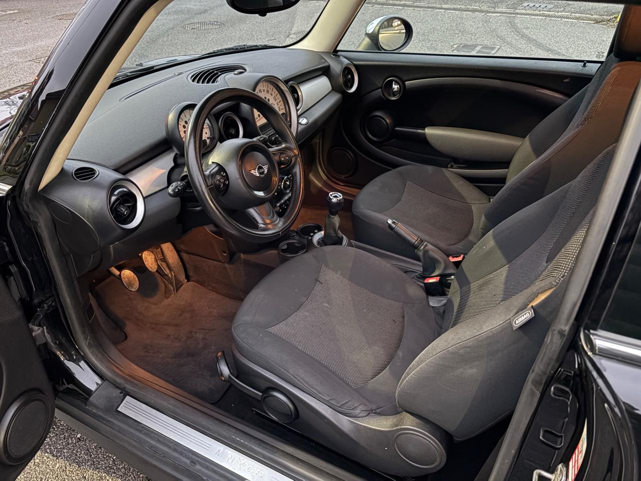 Mini Cooper Coupe 1.6 Coupé