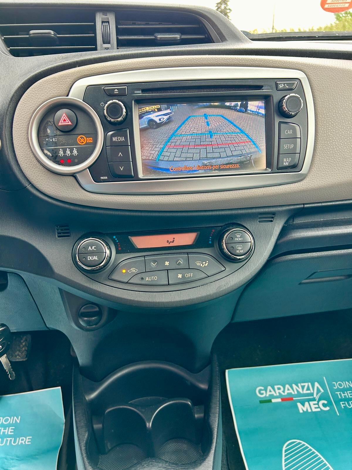 Toyota Yaris 1.0 5 porte Lounge - ok neopatentato