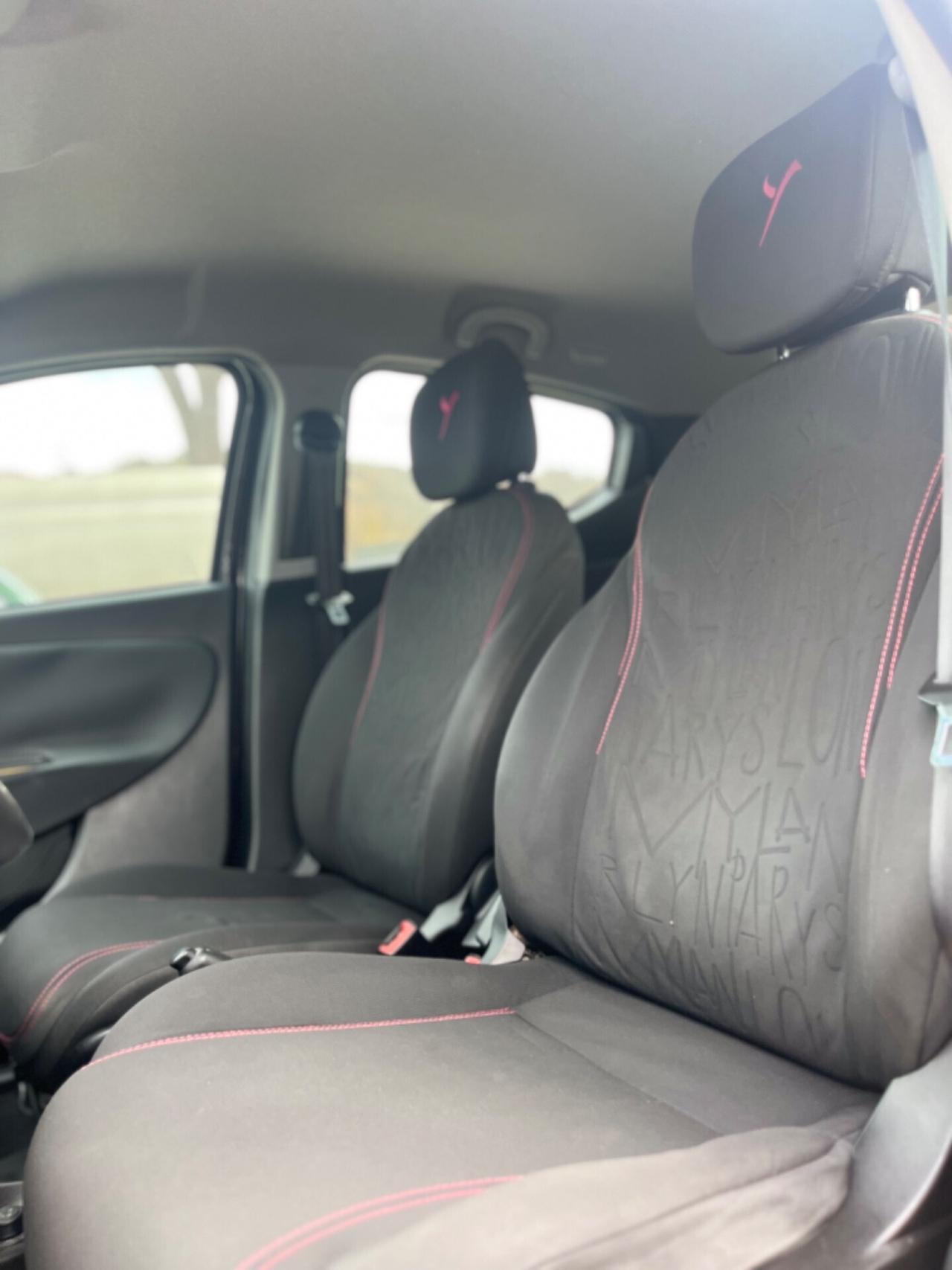 Lancia Ypsilon 1.3 Multijet 110000 km PARI AL NUOVO