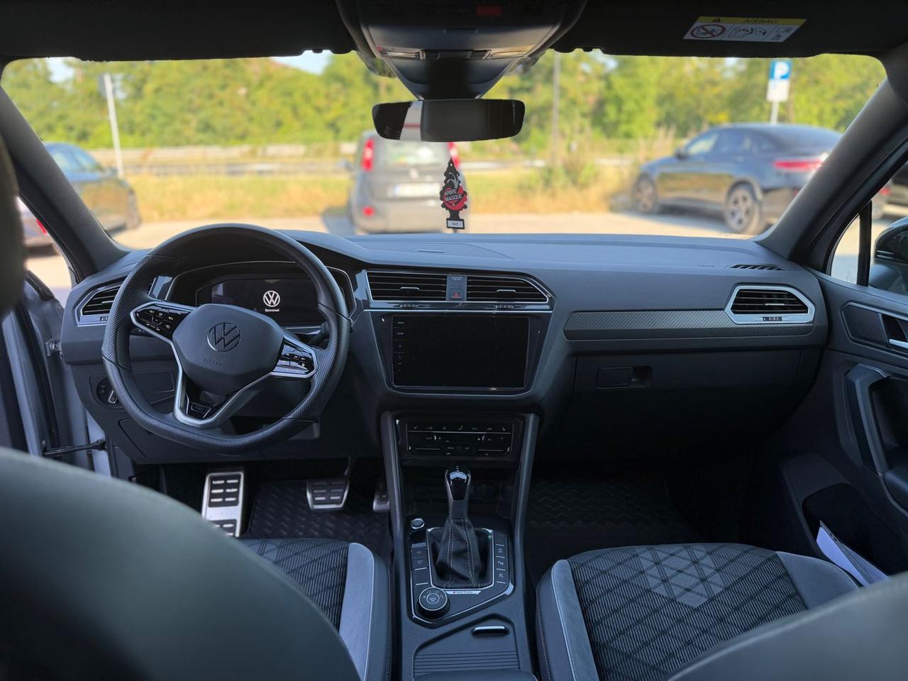 Volkswagen Tiguan R Line 2.0 TDI #11366