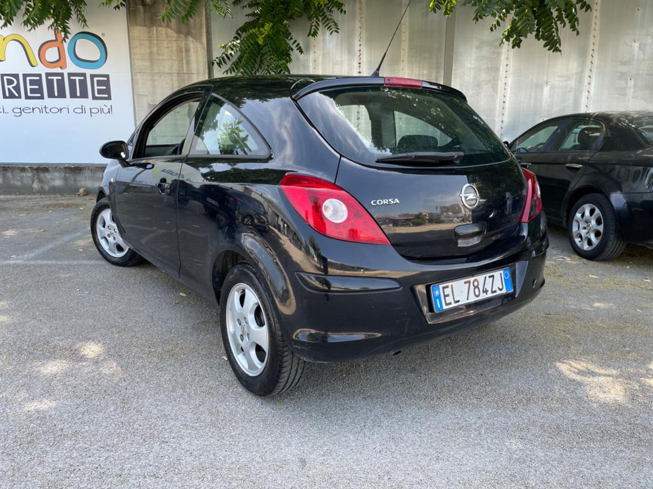 Opel Corsa 1.2 3 porte Elective