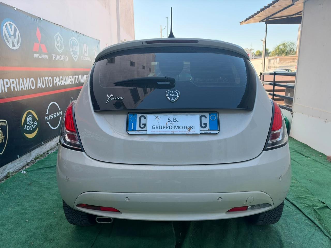 Lancia Ypsilon 2022 1.2 69 CV 5 porte GPL ORIGINALE Gold