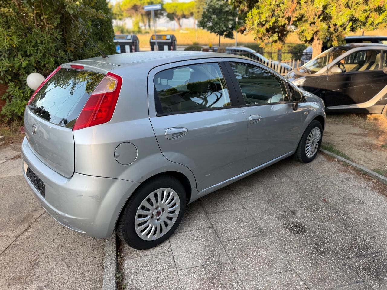 Fiat Grande Punto 1.2 5 porte Dynamic Metano