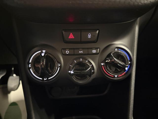 PEUGEOT 208 1° serie PureTech 82 Stop&Start 5 porte Signature