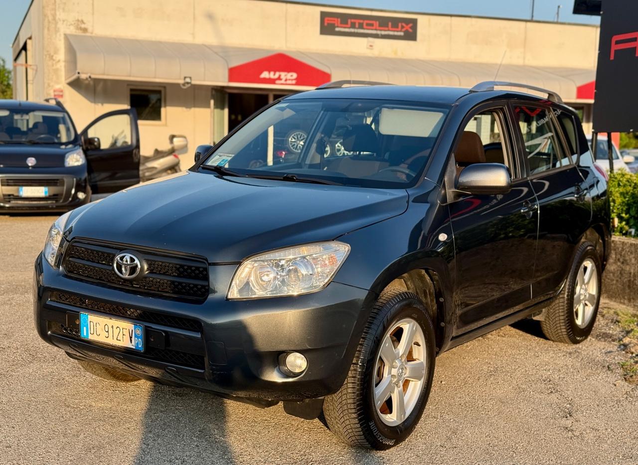 TOYOTA RAV 4 2.0 i BENZINA Luxury 112.000KM PERFETTA