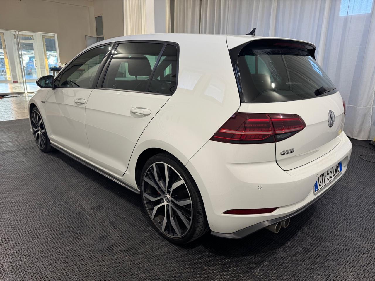 Volkswagen Golf GTD 2.0 TDI DSG 5p. BlueMotion Technology