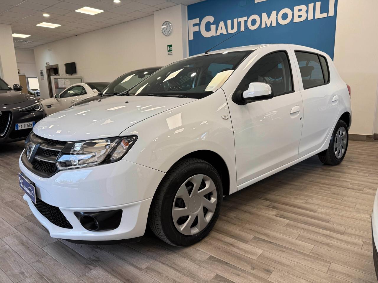 Dacia Sandero 1.5 dCi 8V 75CV Start&Stop Lauréate
