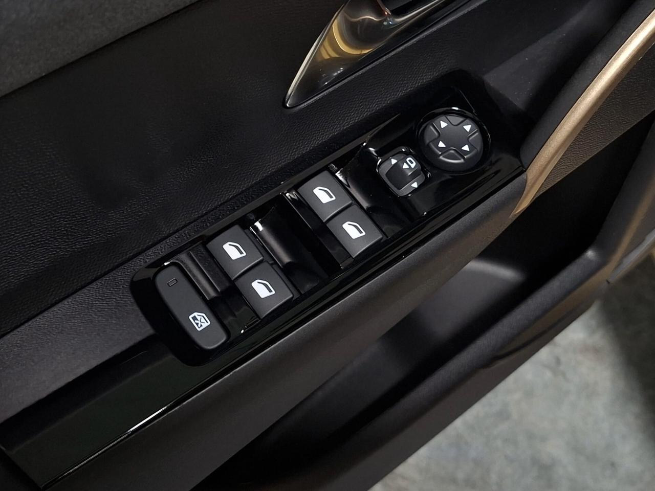 Lancia Ypsilon 1.2 Turbo mhev Hybrid LX e-DCT Km.0