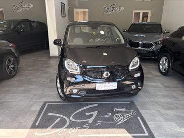 SMART FORFOUR 1.0 TWINAMIC PASSION 71CV LED-CLIMA