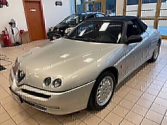 Alfa Romeo GTV Spider 2.0i 16V Twin Spark cat...