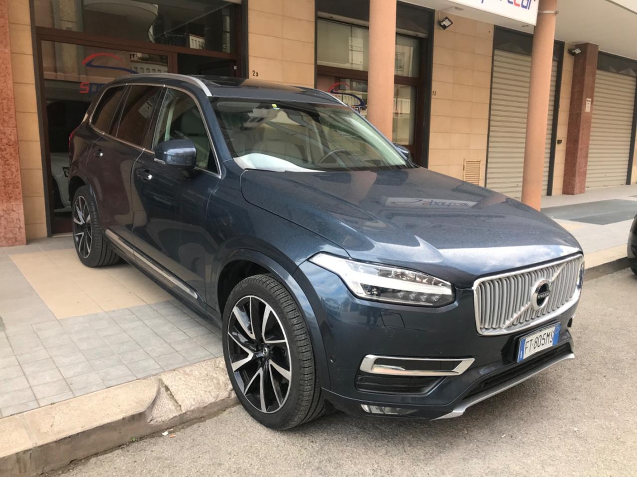 Volvo XC90 D5 AWD Geartronic 7 p.ti Inscription TETTO PELLE NAVY H/K LED 21