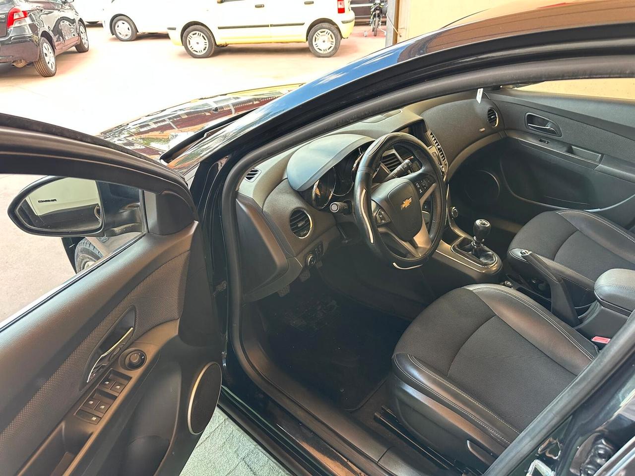 Chevrolet Cruze 1.7 Diesel Station Wagon LTZ