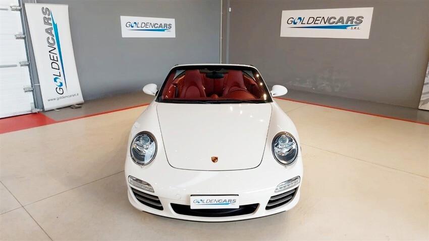 Porsche 911 Carrera 4S Cabriolet